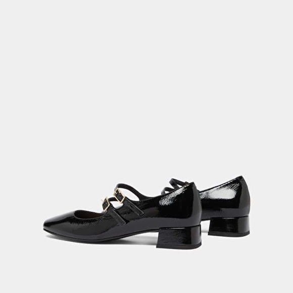 Jonak Paris MARY JANE WITH DOUBLE STRAPS
in Black Pleated Patent Leather Size 40 - Picture 6 of 14